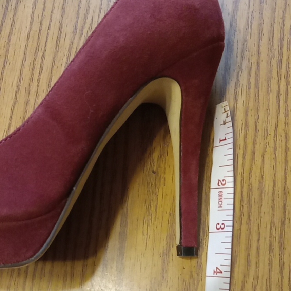 MICHAEL Michael Kors Burgundy Heels - Picture 9 of 10